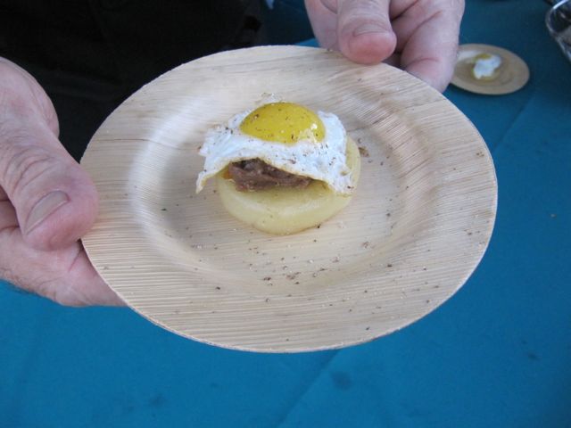 Mavro Egg